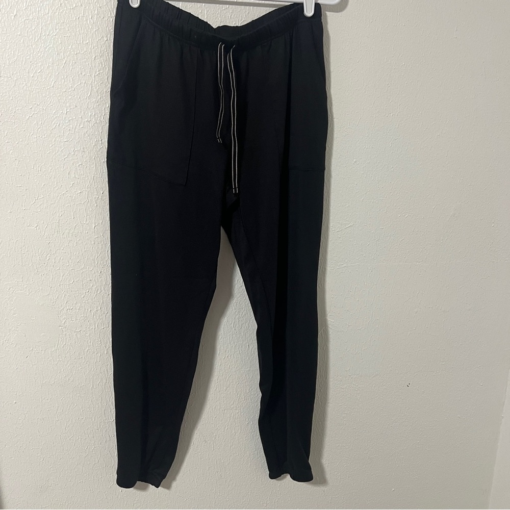 Joyspun Women's Medium Black Joggers with Drawstring Waist Pockets Super Soft